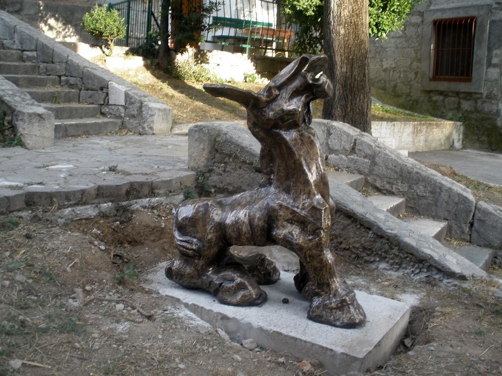 Ana Penzion 3*